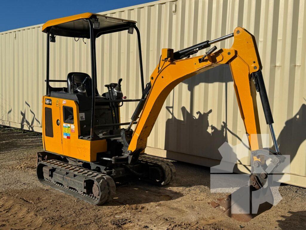 2022 JCB 16C-1 T3 (1)